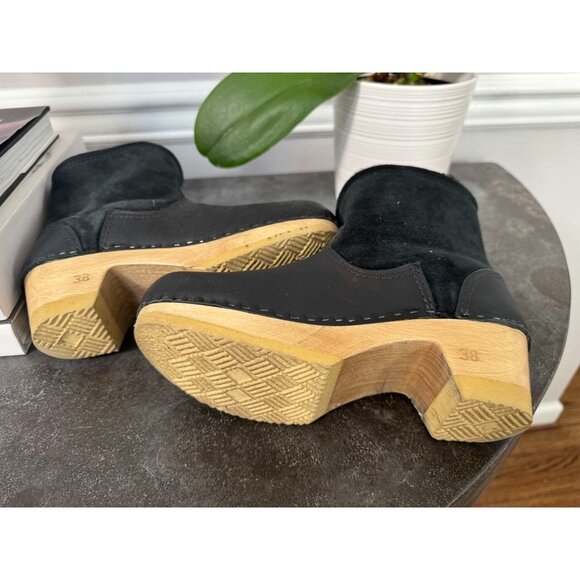 No. 6 Pull-on Shearling Wood Clog Boots on Mid Heel Black Suede Women's 38 - Picture 8 of 8